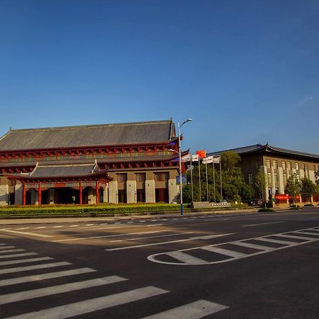 Cloud Luo Ping Hotel Luoping Экстерьер фото